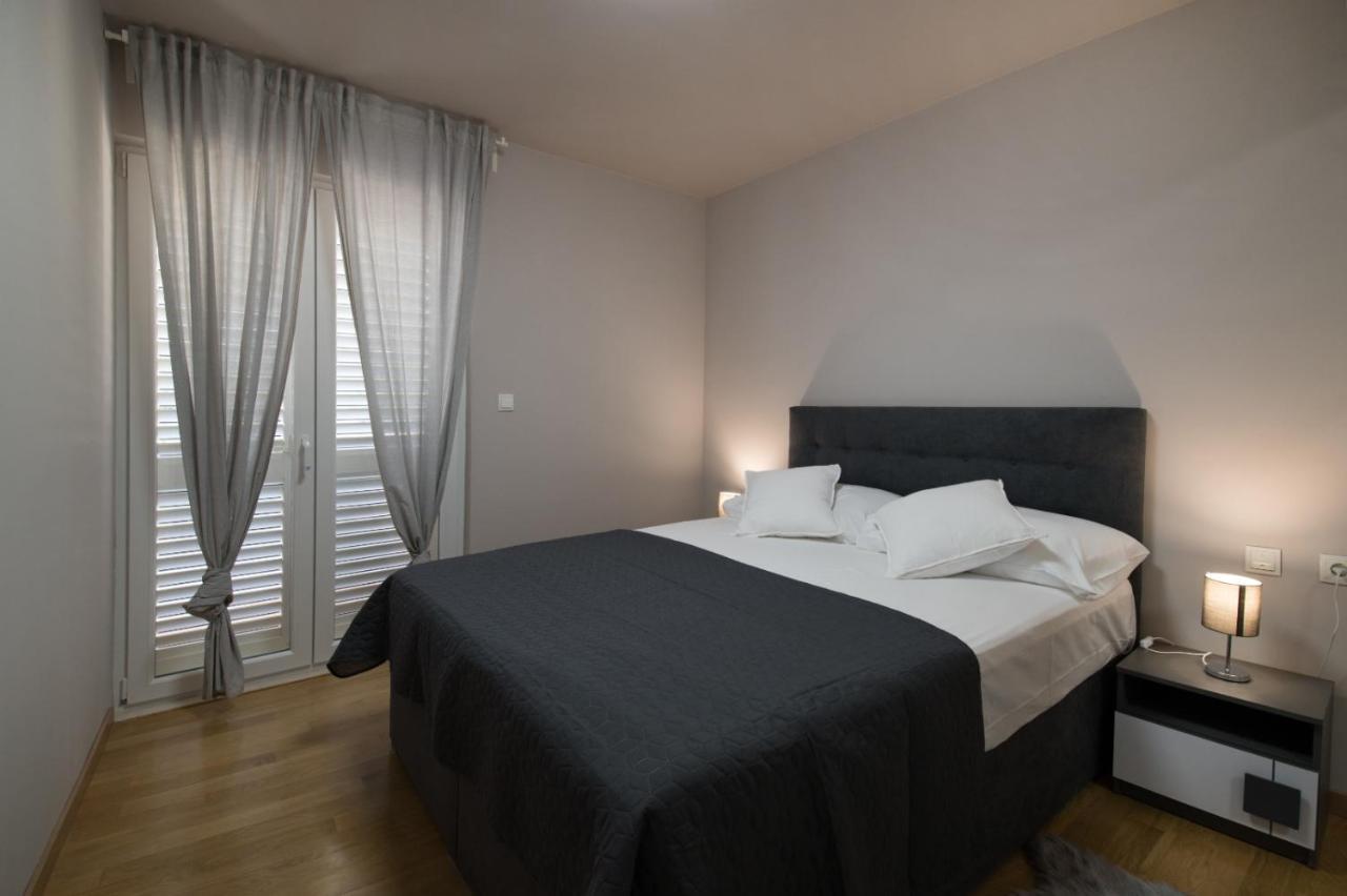 Brand New Aparment With Sea View & Swimming Pool At Ciovo - Villa Fiorentini Trogir Exterior foto