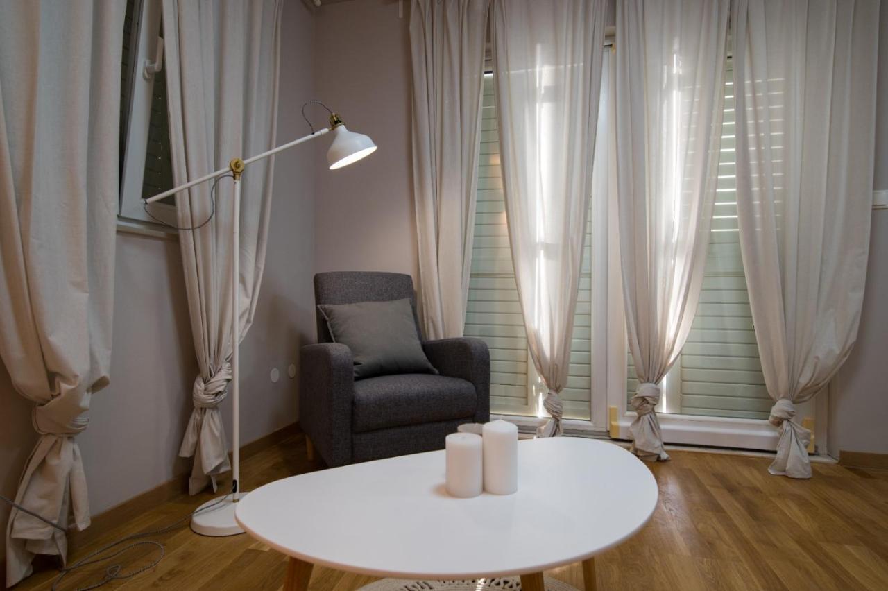 Brand New Aparment With Sea View & Swimming Pool At Ciovo - Villa Fiorentini Trogir Exterior foto